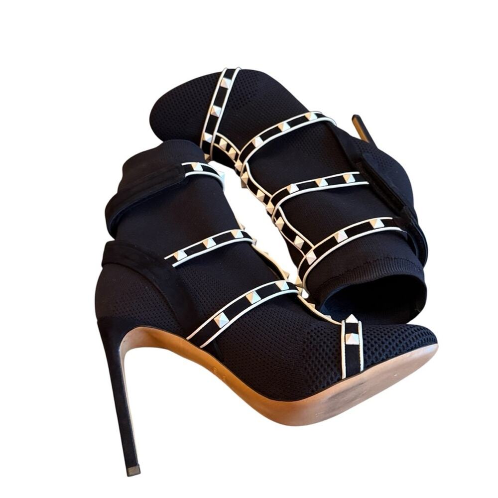 Valentino Garavani Rockstud Bodytech Caged Ankle Booties Black EU 40 US 10 - Picture 7 of 12